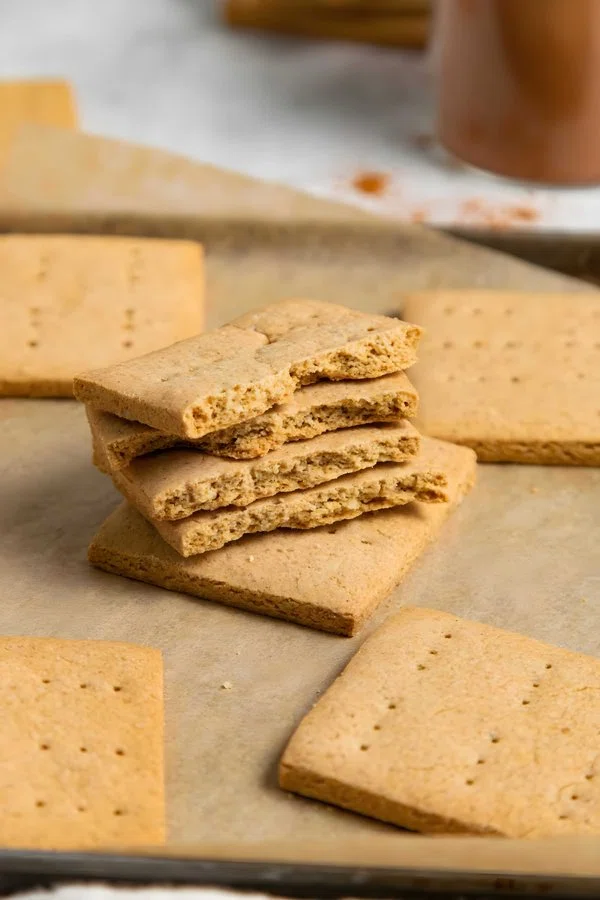 Gluten Free Graham Crackers cover