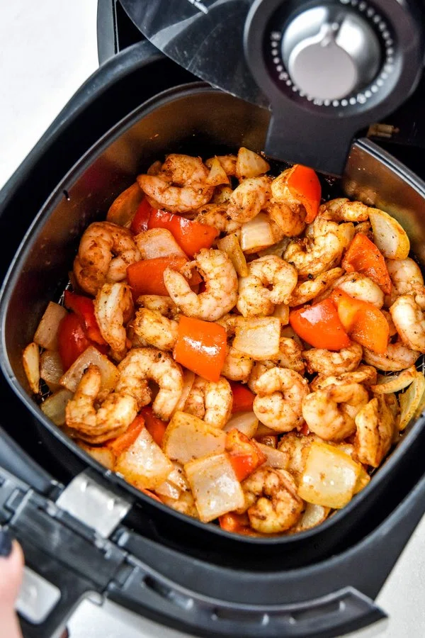 Easy Air Fryer Shrimp & Vegetables cover