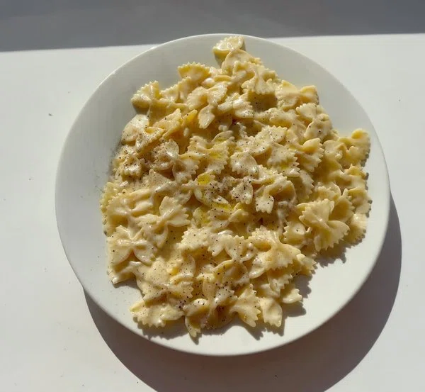 Truffle Mac & Cheese (Bowtie Pasta) cover