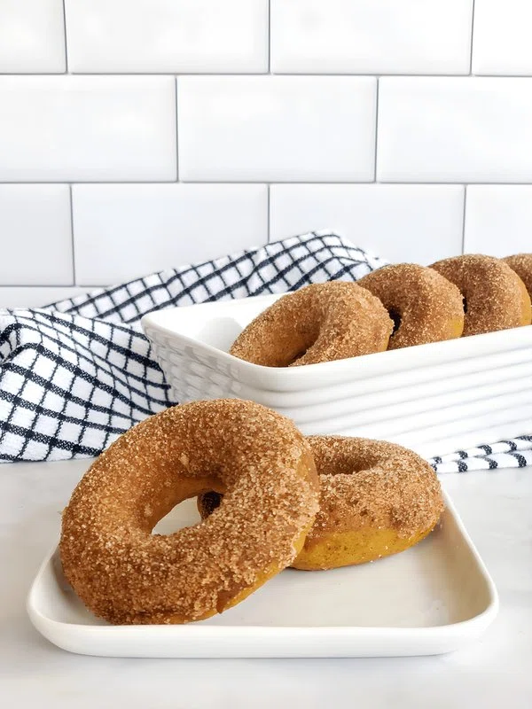 Baked Vegan Pumpkin Donuts cover