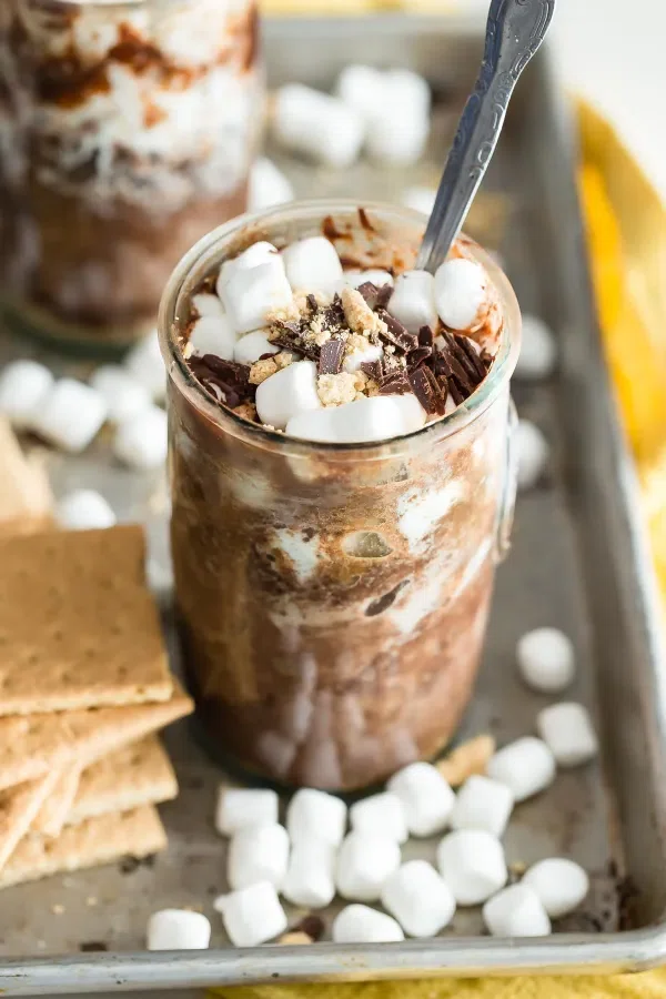 Microwave S’mores Mug Cakes cover