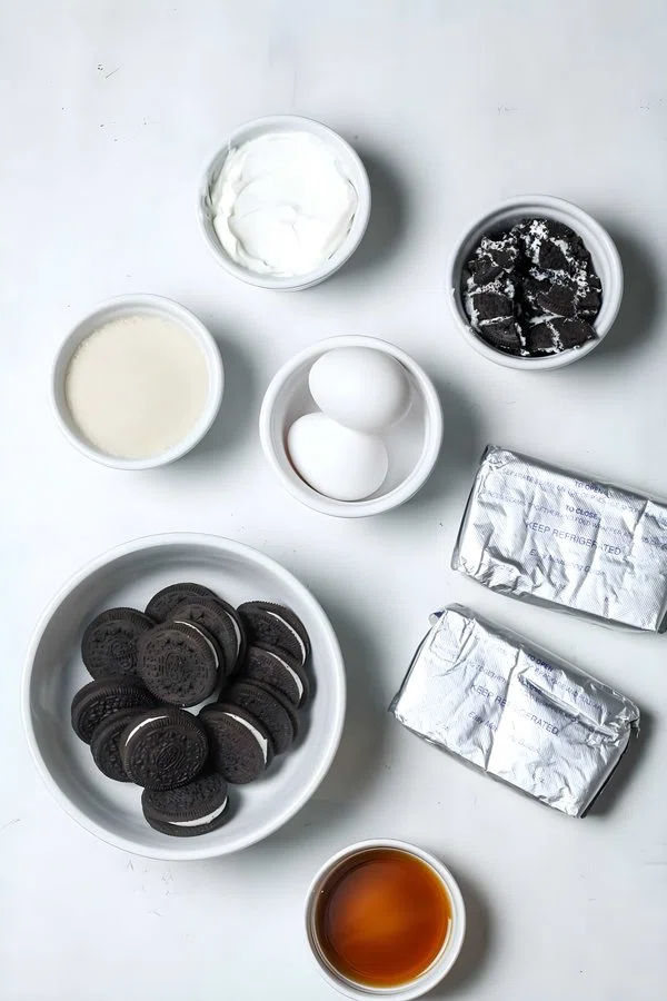 Mini Oreo Cheesecakes cover