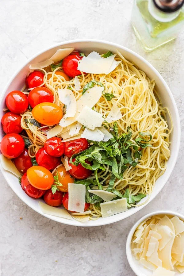 Angel Hair Pasta with Garlic Sauce cover