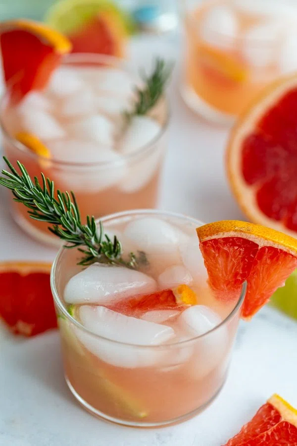 Grapefruit Gin & Tonic cover