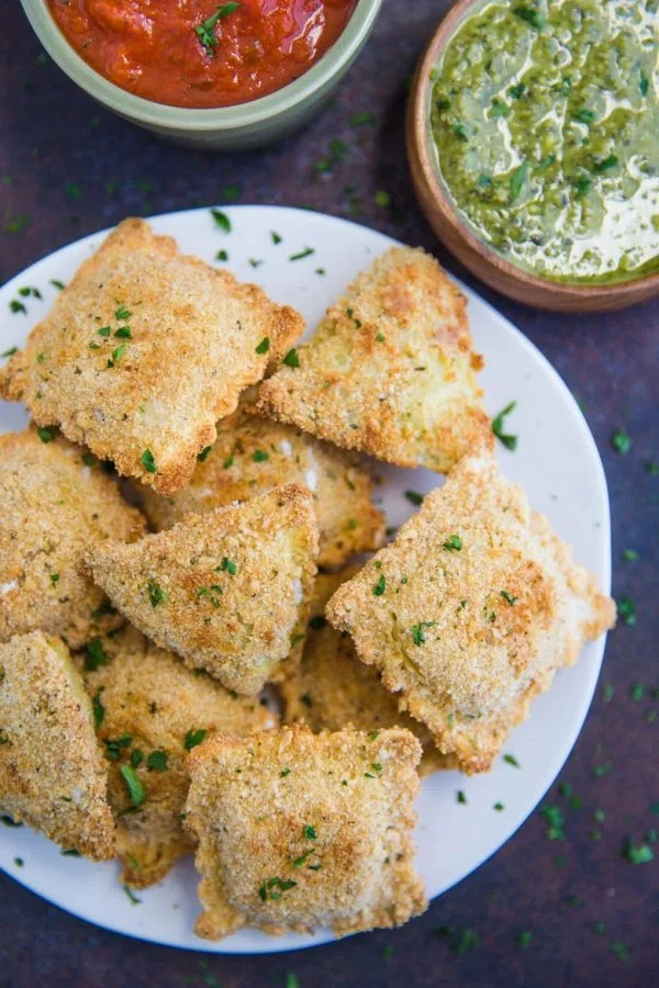 Easy Baked Ravioli cover