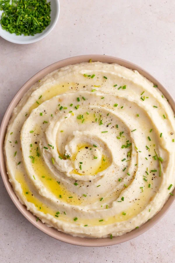 Roasted Garlic Mashed Potatoes cover