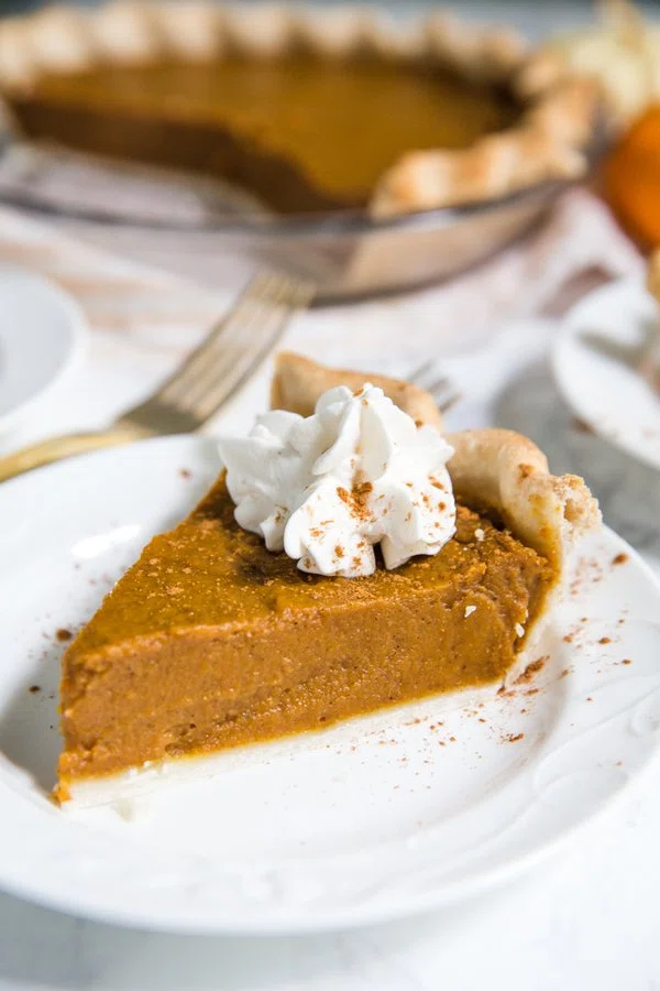 The BEST Vegan Pumpkin Pie cover