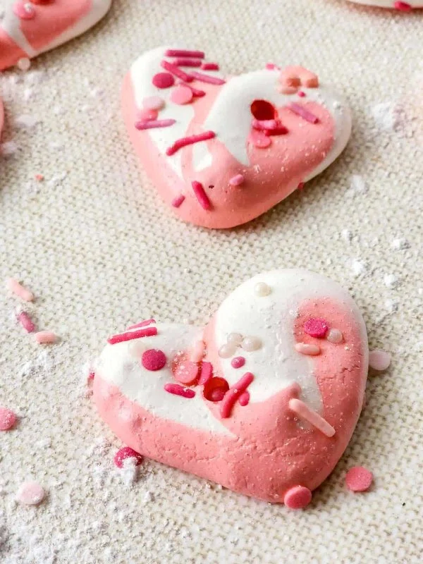 Valentine Meringue Cookies cover