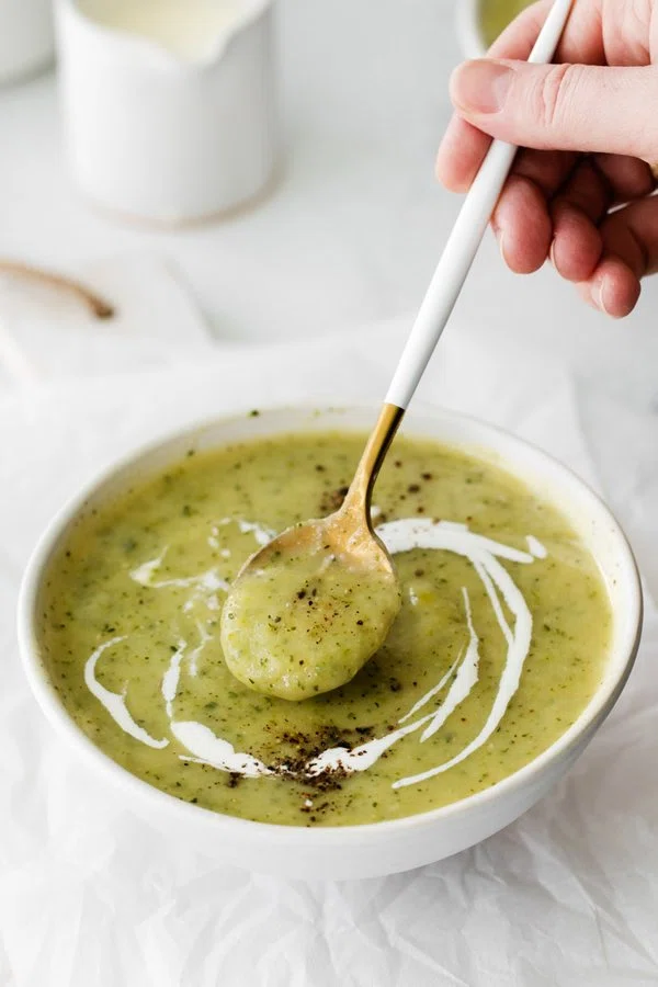 Vegan Zucchini Soup cover