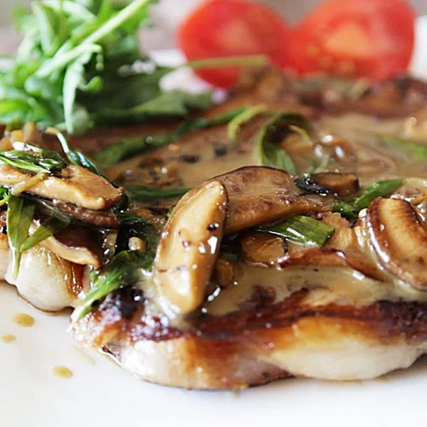 Sirloin Steak with Mushrooms cover
