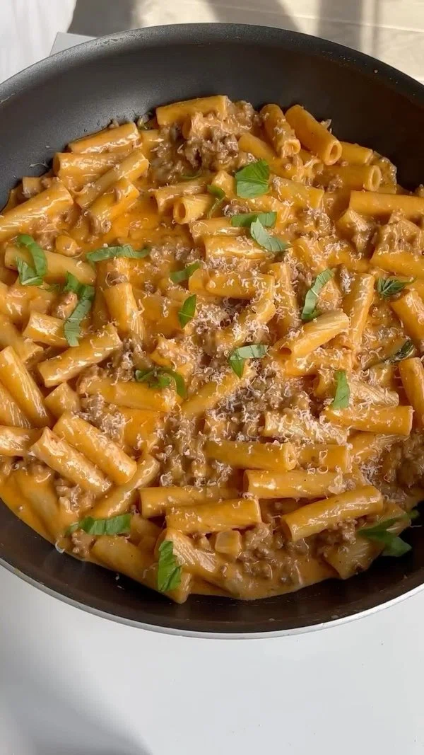 Creamy Sausage Pasta with Burrata cover