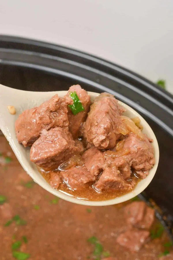 Slow Cooker Beef Tips and Gravy cover