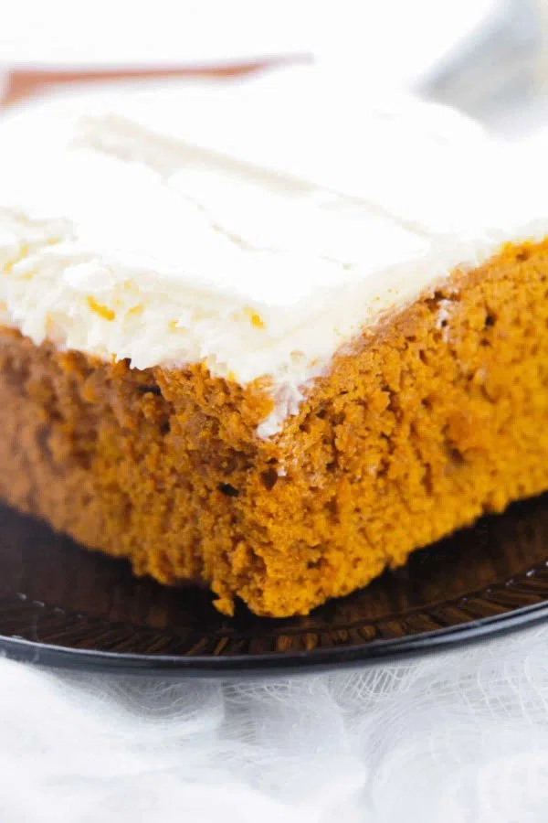 2 Ingredient Pumpkin Spice Cake cover