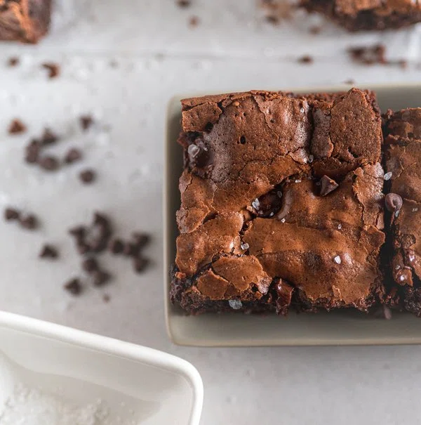 Crackly-Top Fudge Brownies cover