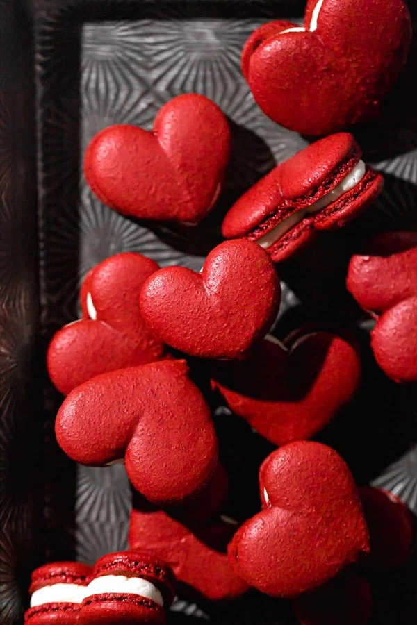 Red Velvet Macarons with Mascarpone Frosting cover