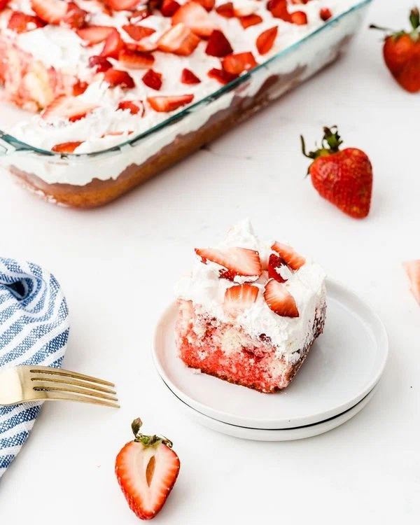 Jello Strawberry Cake cover