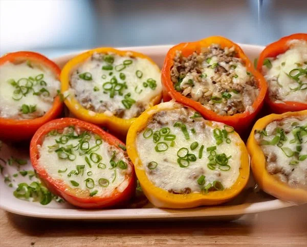 Cheesy Beef and Rice Stuffed Peppers cover