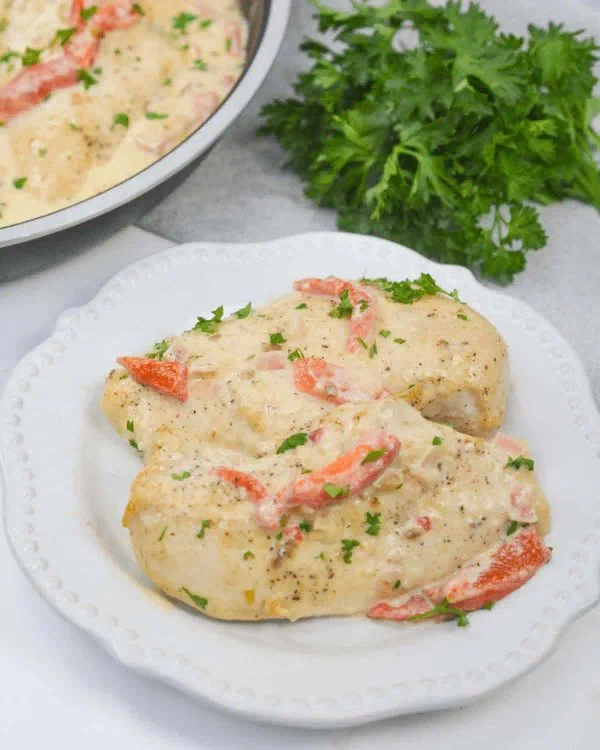 Chicken with Roasted Red Pepper Cream Sauce cover