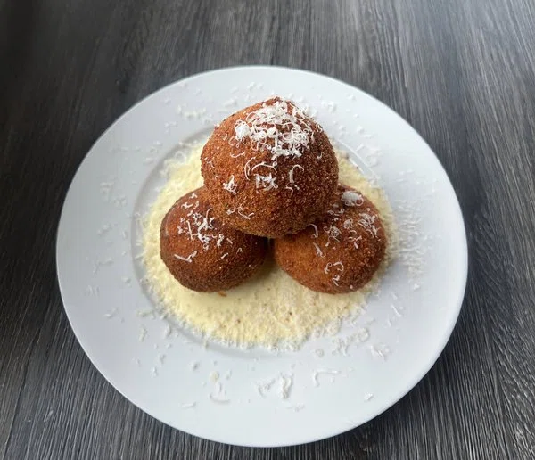 Homemade Arancini (Rice Balls) cover