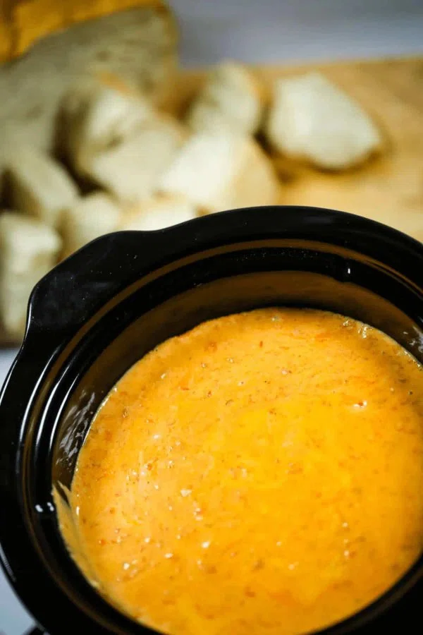 Slow Cooker Pizza Dip cover
