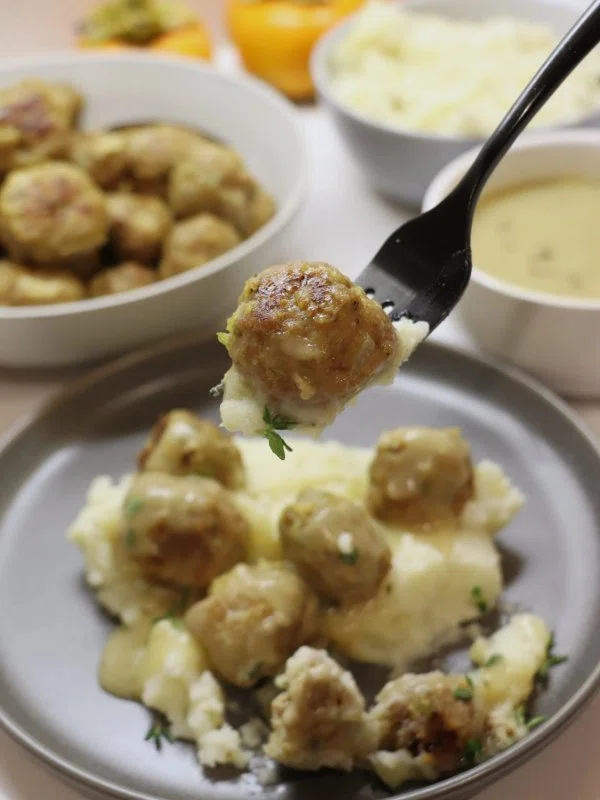 Thanksgiving Turkey Meatballs cover