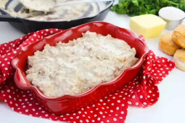 Homemade Country Gravy with Sausage cover