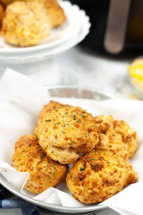 Air Fryer Red Lobster Biscuits cover