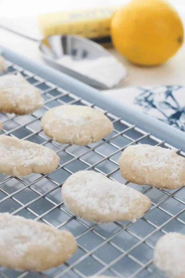Lemon Cooler Cookies cover
