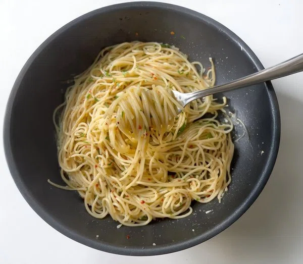 Aglio e Olio cover