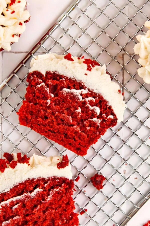Red Velvet Cupcakes cover