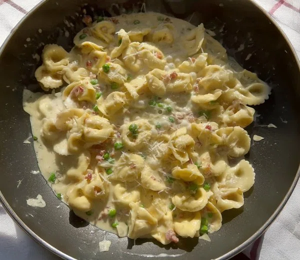 Creamy Tortellini with Pancetta & Peas cover