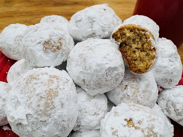 German Pfeffernusse Cookies cover