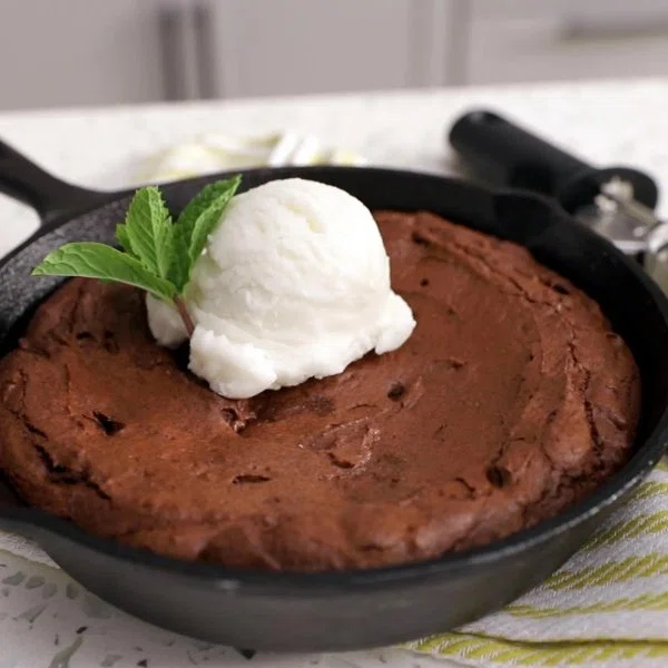 Skillet Brownie cover